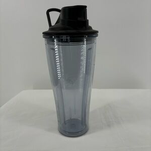 Vitamix 20 oz Blending Cup Replacement Flip Top Bottle Container Travel Mug Lid